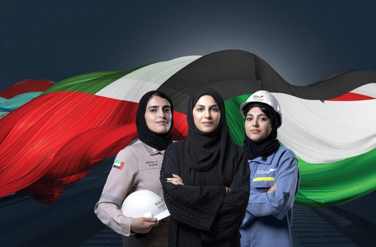 منال بنت محمد تُشيد بدور موظفات حكومة دبي في التنمية