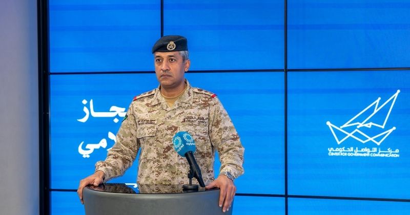 العدوان يستهدف منشآت تابعة لمؤسسة البترول ووزارة الكهرباء