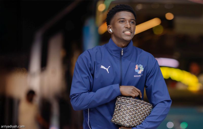 نيوم يغير ثلاثة.. وآل سعد أساسيا