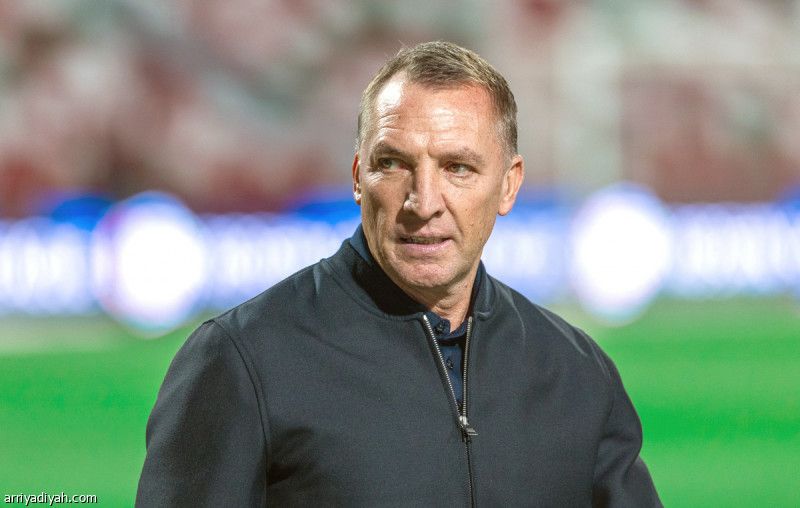 فايجل يزيد معاناة القادسية في أبها