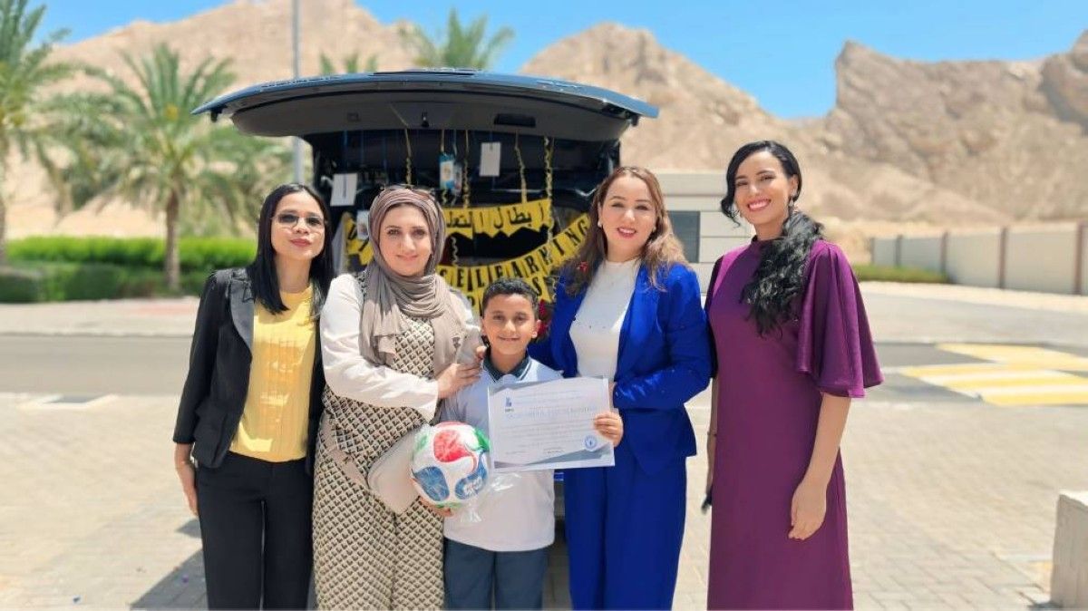 مدرسة محمد بن خالد آل نهيان بالعين تطلق «أبطال التعلم عن بُعد»