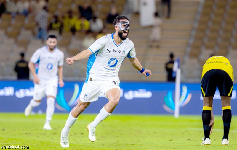 بـ«قاتل».. نيوم يحبط عودة الاتحاد