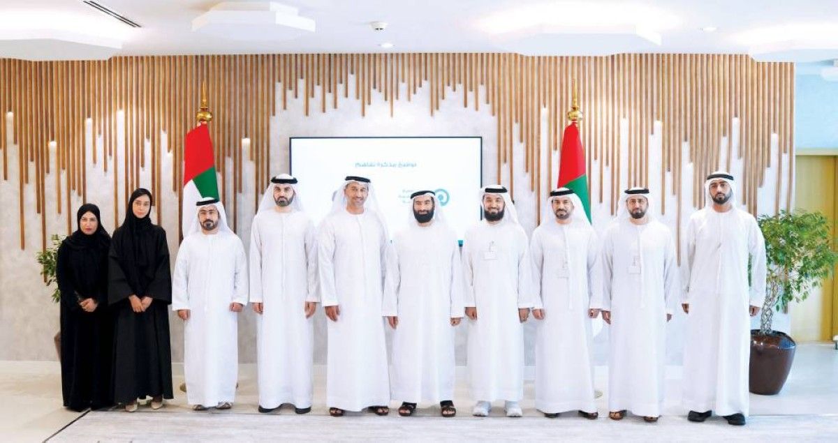 «الموارد البشرية في دبي» يوقع مذكرة تفاهم لتمكين الكفاءات الإماراتية