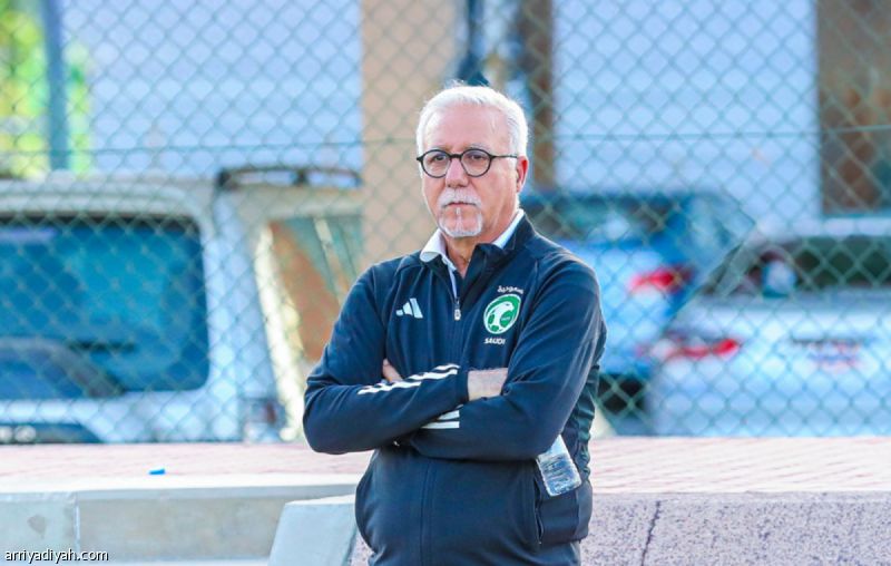 «فوت ميركاتو»: لارغيت يترك منصبه في الاتحاد السعودي