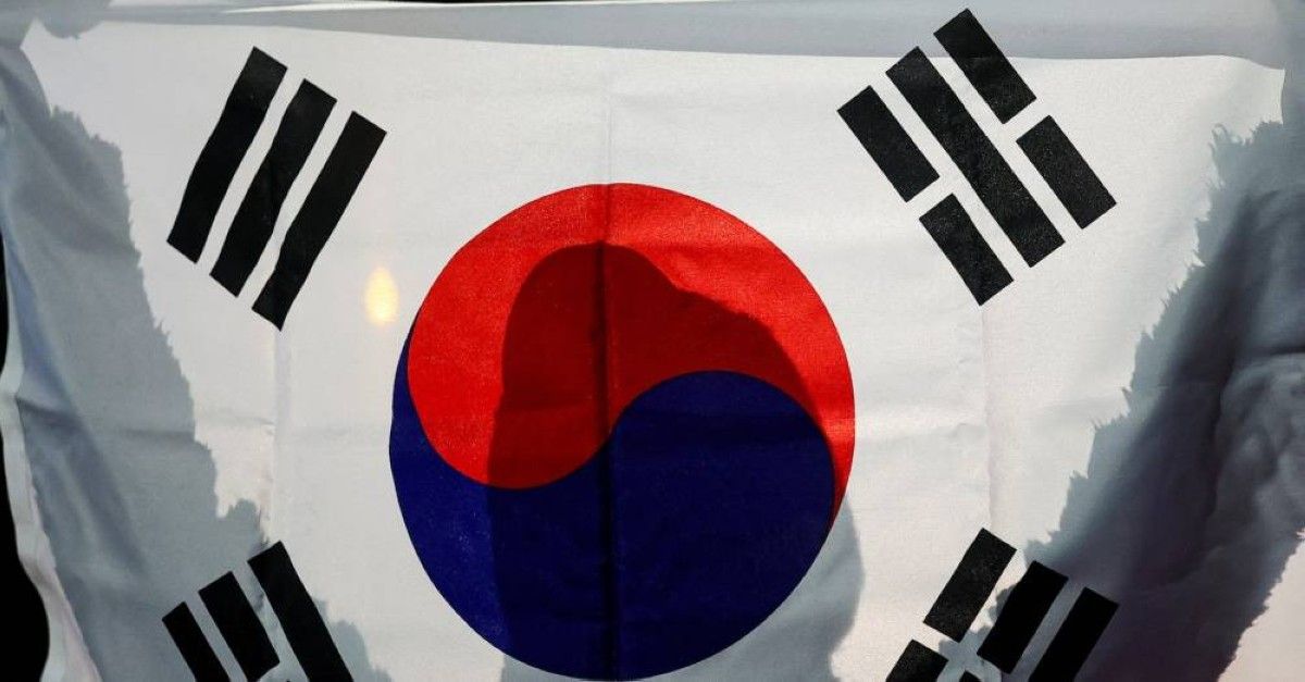 بنك كوريا المركزي يثبت سعر الفائدة للمرة السابعة على التوالي