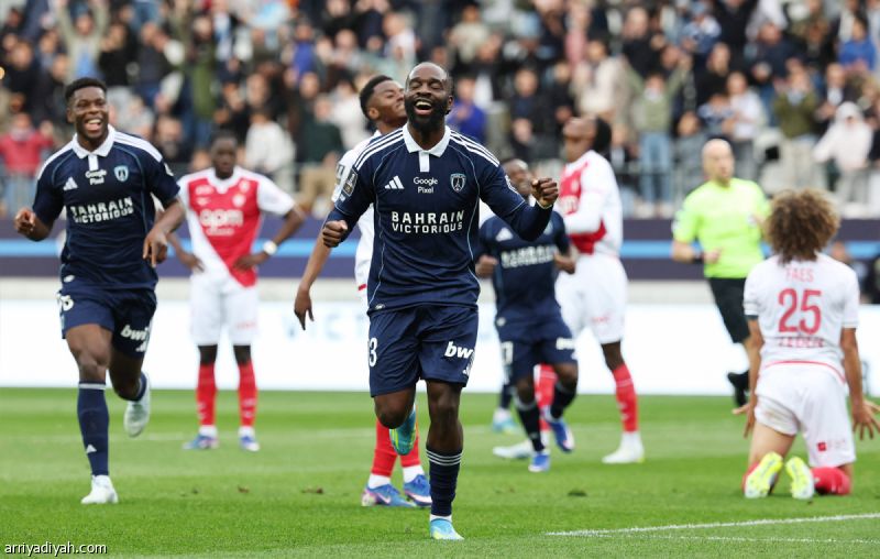 باريس إف سي يعاقب موناكو برباعية