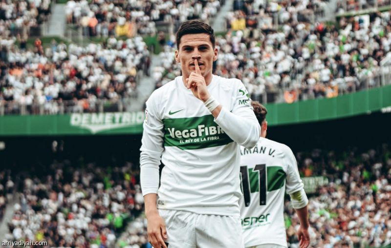 إلتشي يضرب فالنسيا ويشعل صراع القاع