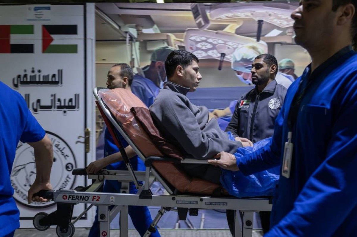 المستشفى الإماراتي العائم يستقبل 5 مرضى جدداً من غزة ليرتفع الإجمالي إلى 66 مريضاً