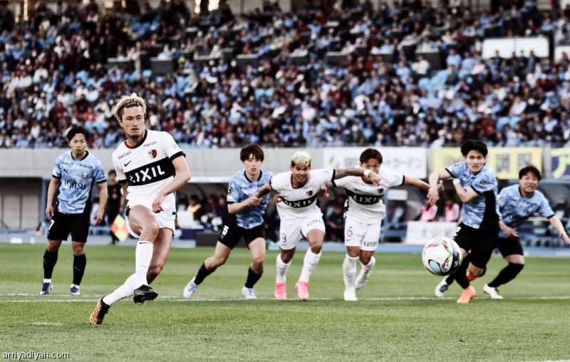 كاشيما يُحلق بصدارة الدوري الياباني