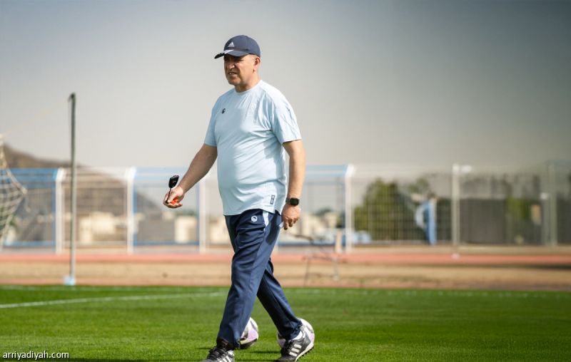 بعد النصر.. الأخدود يريح اللاعبين يومين