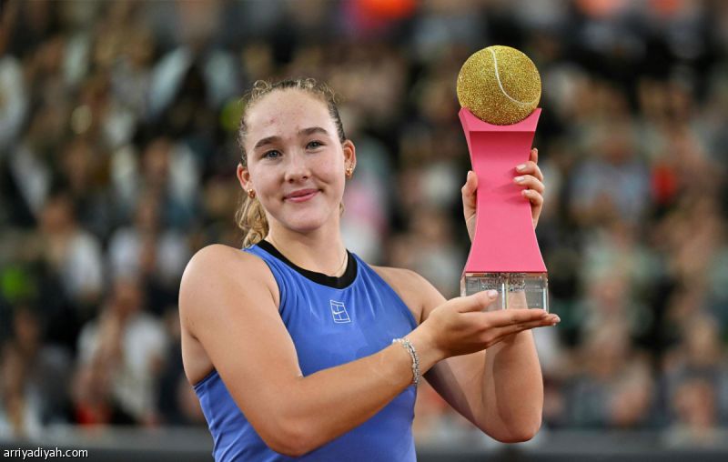 ميرا تتوّج بلقب «لينز»