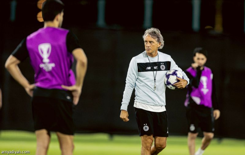 طباخ خاص يرافق السد إلى جدة