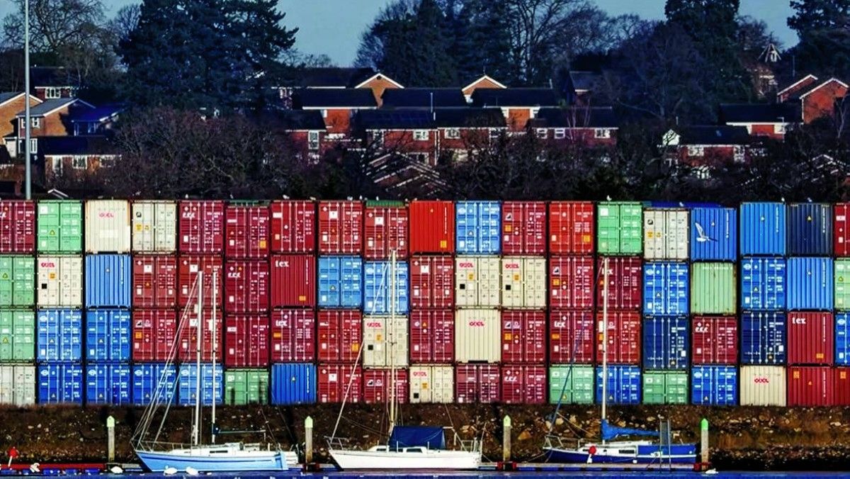 تباطؤ حاد ينتظر اقتصاد العالم بتصاعد تأثيرات حرب الشرق الأوسط