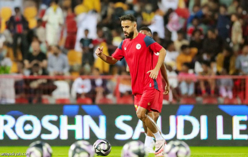 قبل الأخدود.. ضمك يستعيد الغامدي