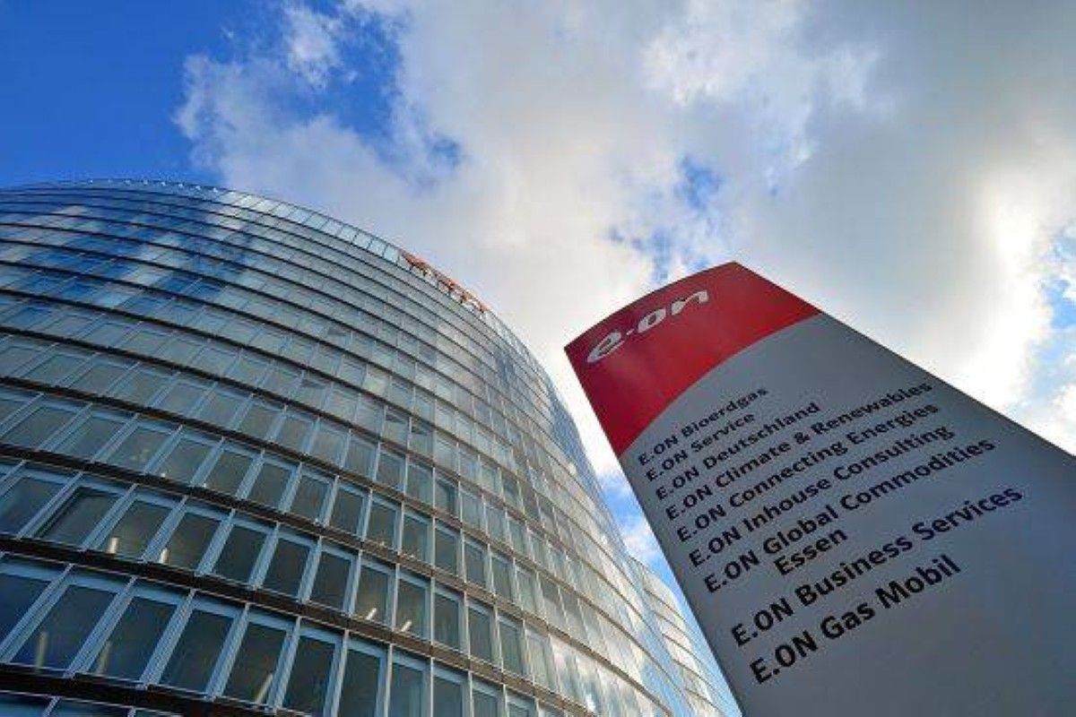 «إي أون» الألمانية للطاقة تتوقع استمرار ارتفاع أسعار الكهرباء والغاز