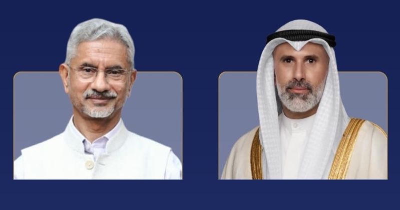 وزير الخارجية يبحث تطورات الأحداث الراهنة مع وزير الشؤون الخارجية الهندي