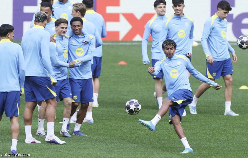 يامال: عودة برشلونة ليست مستحيلة