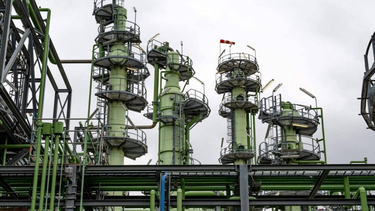 هل يصل النفط لمستويات تاريخية؟ حال الخليج يكشف خطر تصاعد أزمة هرمز يدفع الأسعار للارتفاع