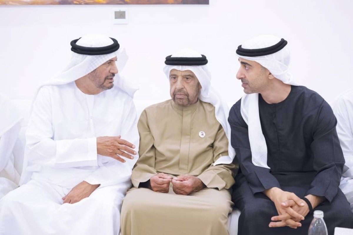 رئيس الدولة: الأسرة الصالحة تعزز تلاحم المجتمع