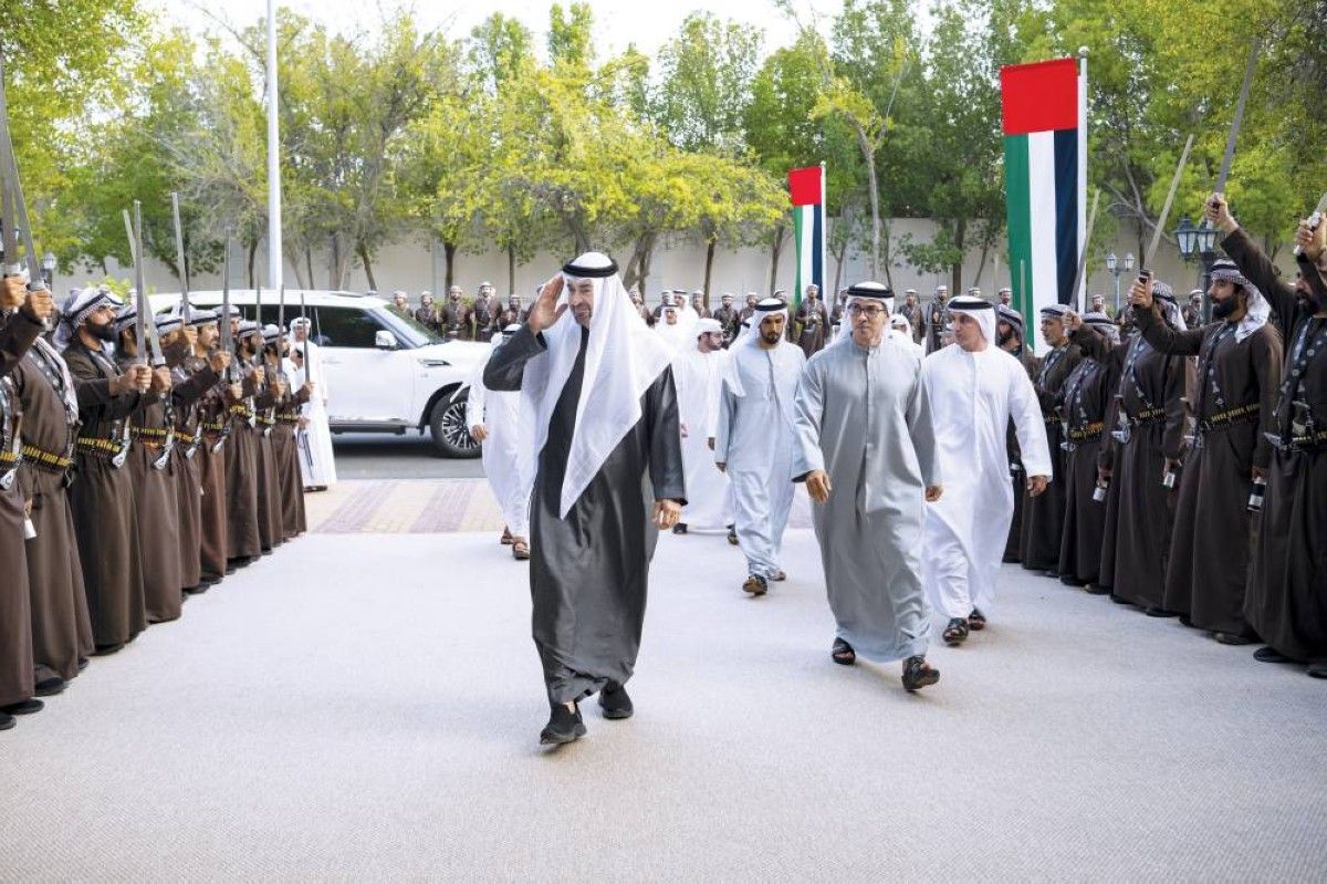 رئيس الدولة: الأسرة الصالحة تعزز تلاحم المجتمع