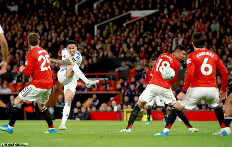 بعد 45 عاما.. ليدز يسقط يونايتد في «أولد ترافورد»