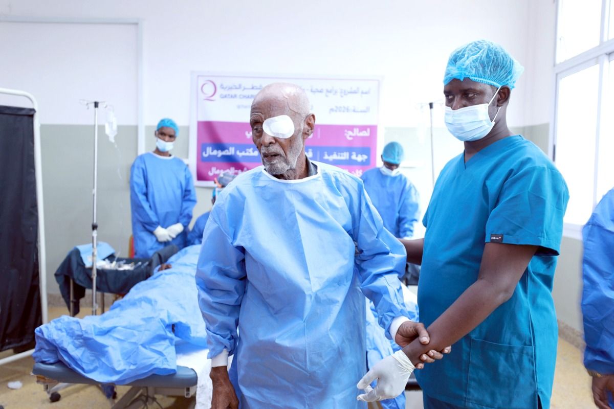 قطر الخيرية تنفذ مبادرة لمكافحة العمى في الصومال