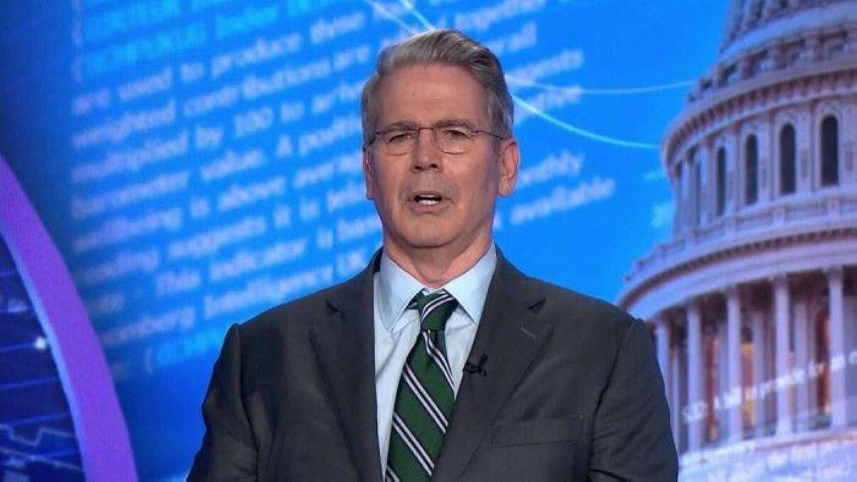 وزير الخزانة الأمريكي يدعو الفيدرالي للانتظار قبل خفض الفائدة