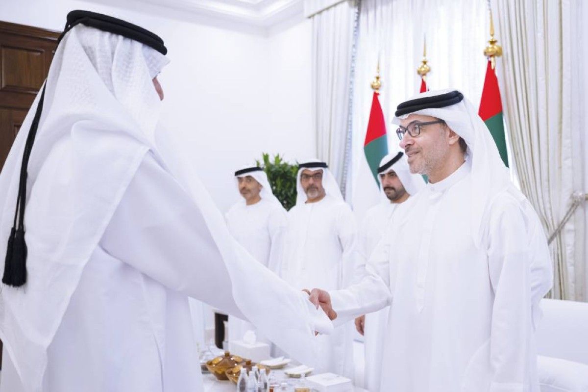 رئيس الدولة: الأسرة الصالحة تعزز تلاحم المجتمع