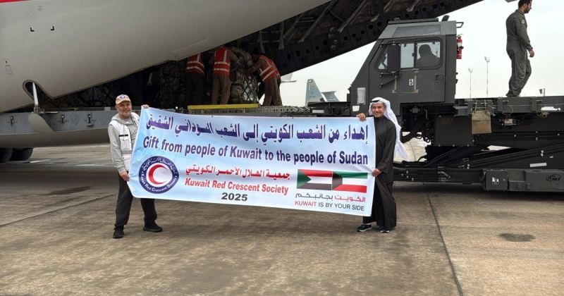 طائرة إغاثة كويتية إلى السودان (أرشيفية)