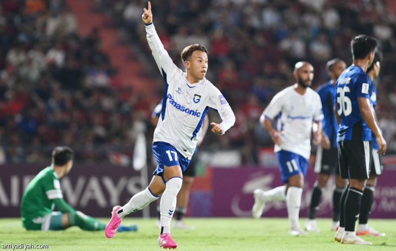 نهائي آسيا 2.. أوساكا يعبر وينتظر بطل الغرب
