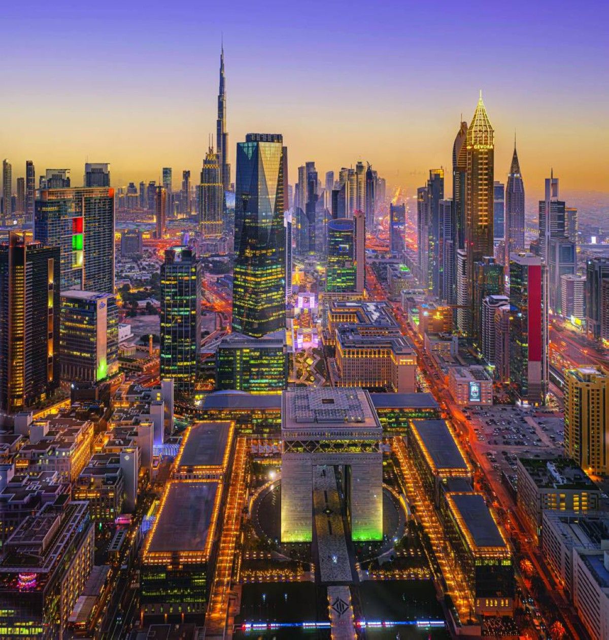 دبي مدينة اللامستحيل وطموحاتها لا تتوقف