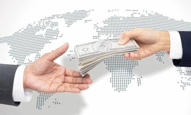 كيفية تحويل الأموال من السعودية إلى مصر بأقل رسوم