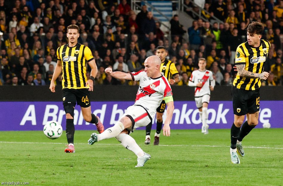 «كونفيرنس ليج».. ستراسبورج وفاييكانو وبالاس يلحقون بشاختار