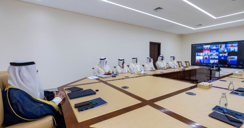 وزير الخارجية: نثمن جهود فرنسا والمملكة المتحدة وكافة الشركاء الدوليين الرامية لتهيئة البيئة الآمنة للملاحة البحرية عبر مضيق هرمز