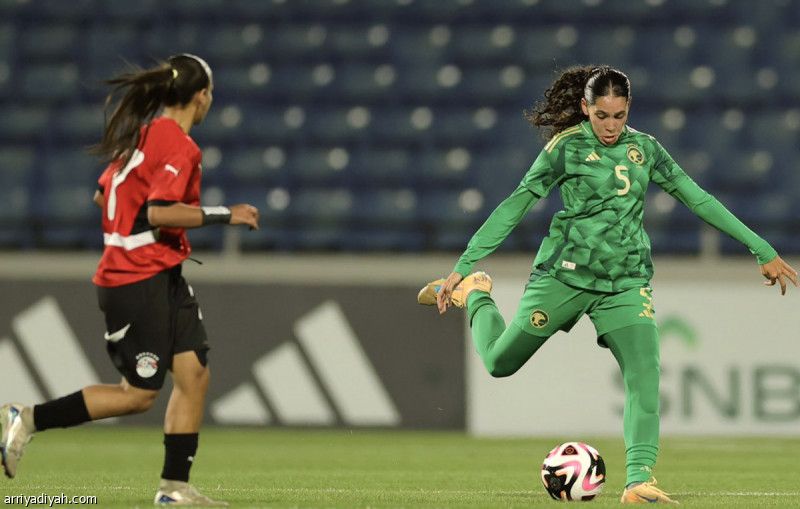 أخضر السيدات يخسر تجربة مصر