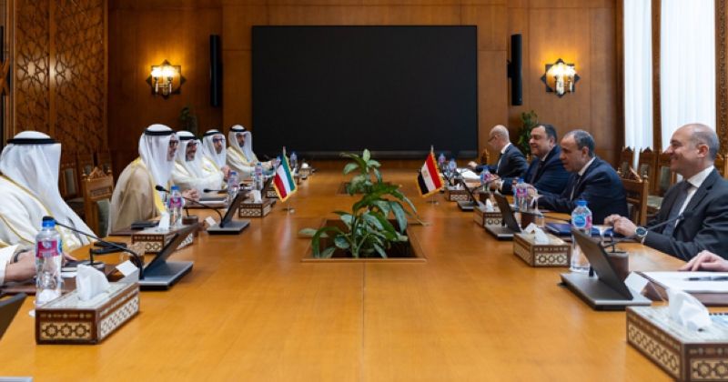 جراح الجابر وعبدالعاطي: مواصلة دعم العلاقات في شتى المجالات