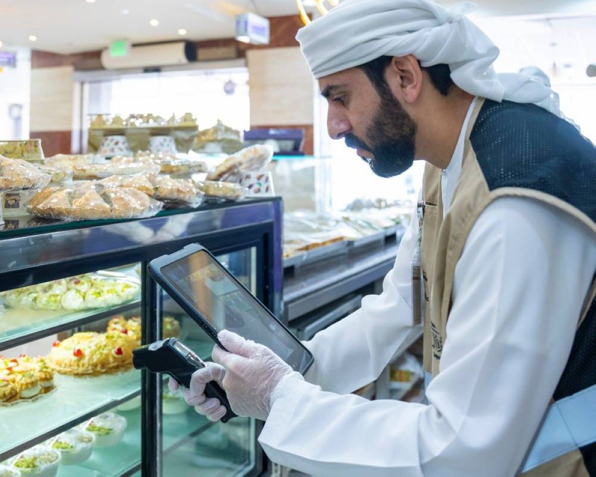 2153 زيارة تفتيش غذائية وصحية في عجمان خلال 2026