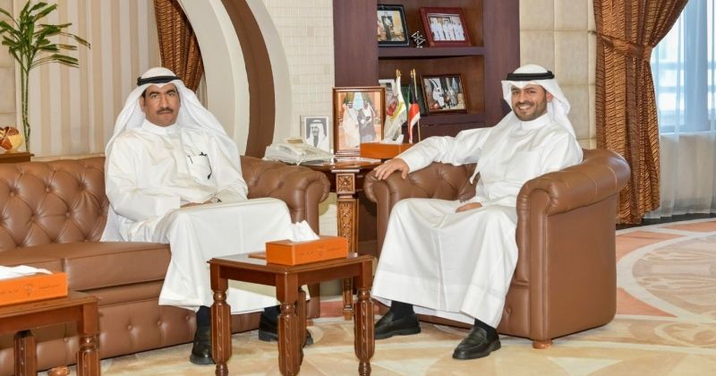 المحافظ ملتقيا عيد الرشيدي