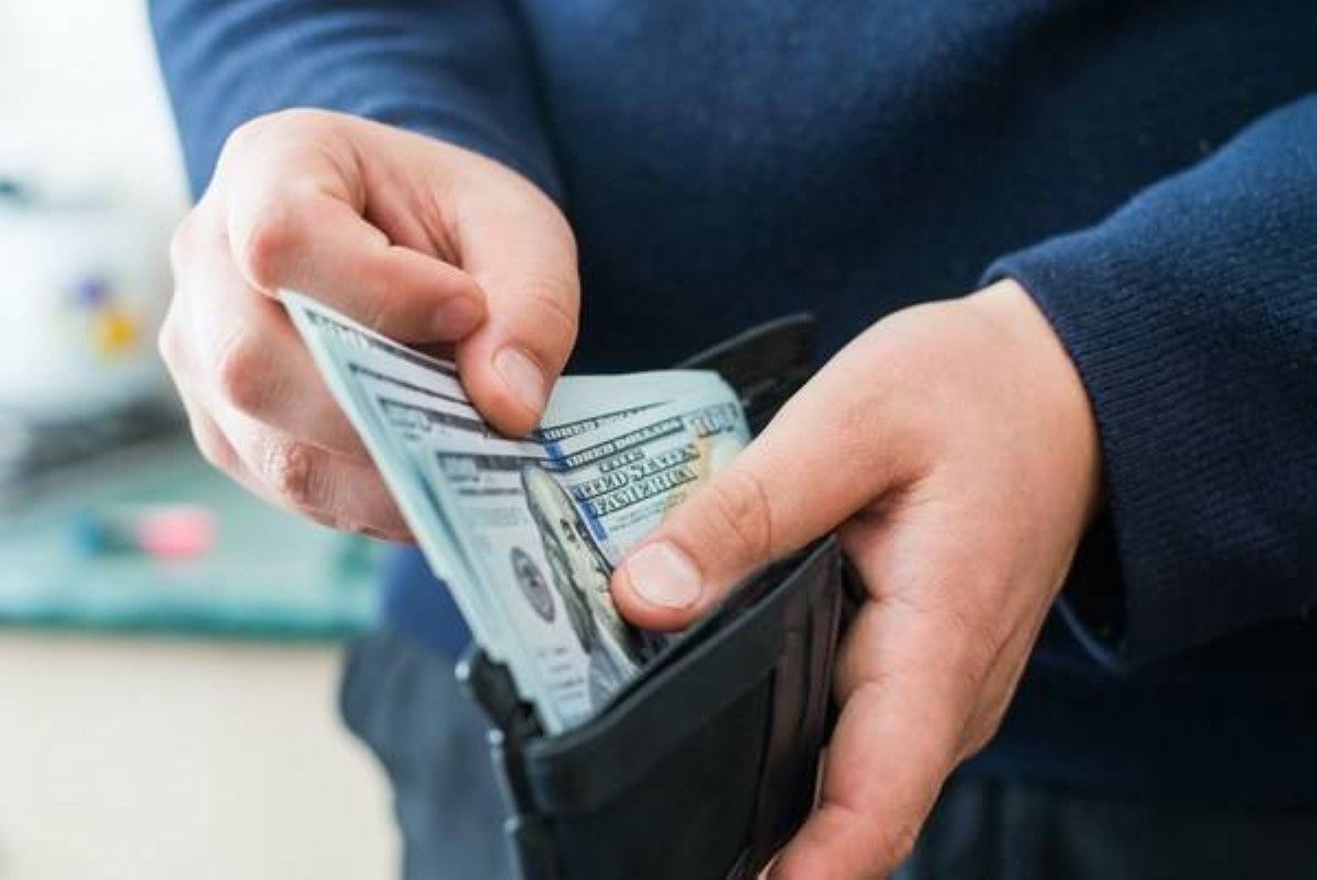 زيادة مصروف الأزواج 10% في اليابان