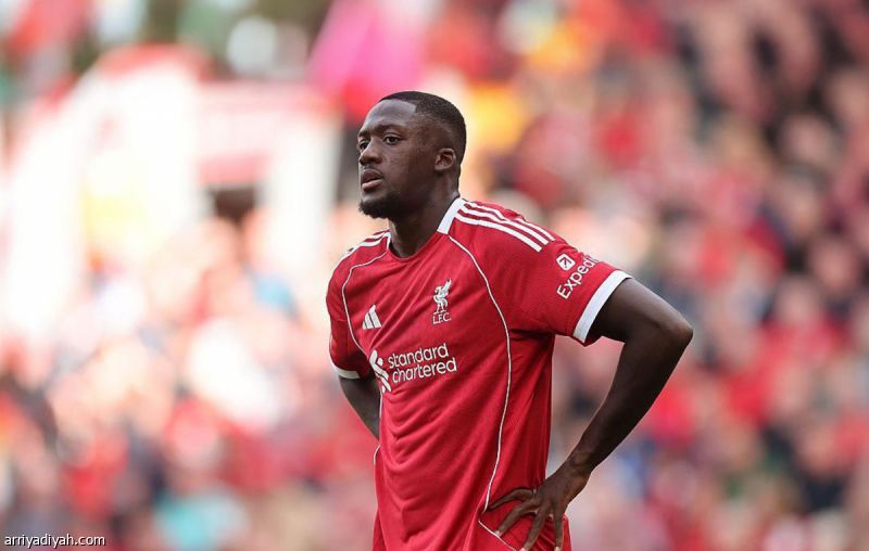 كوناتي يقترب من التجديد مع ليفربول