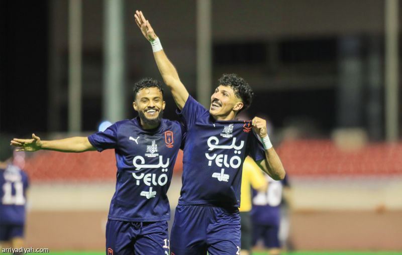 بعد 694 يوما.. أبها يسجل الصعود الثاني إلى روشن