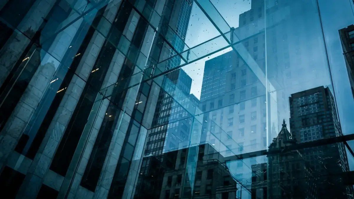 تسريبات خطيرة: آبل تجبر آيفون 18 على إجراءات صادمة للحفاظ على السعر… مستخدمون في انتظار يونيو!