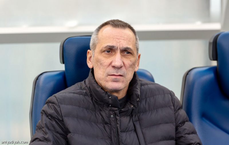 رسميا.. دونيس يخلف رينارد في قيادة الأخضر