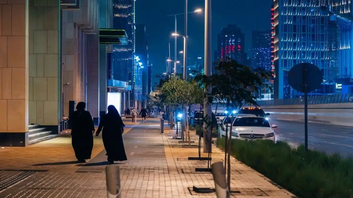 طقس غير مستقر في السعودية.. الأرصاد تنبه من أمطار غزيرة وضباب كثيف