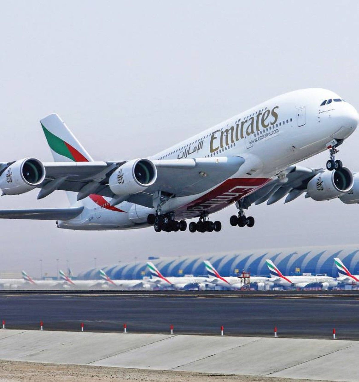 قوة الطلب تحلّق بـ «طيران الإمارات»