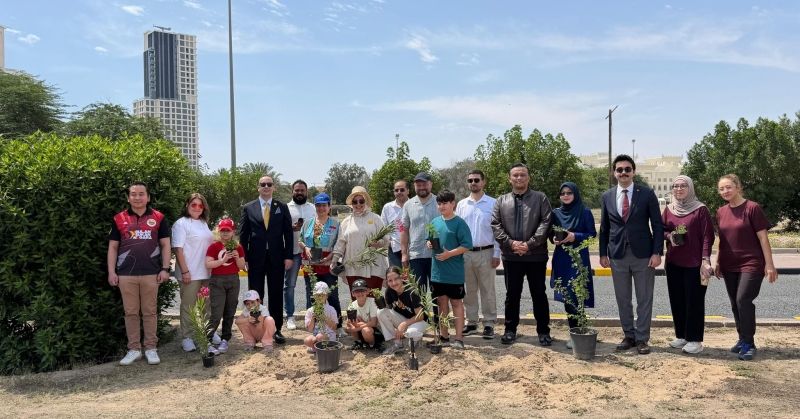 «موئل الأمم المتحدة» والبعثات الدبلوماسية يطلقون مبادرة تشجير في الكويت دعماً للدبلوماسية البيئية