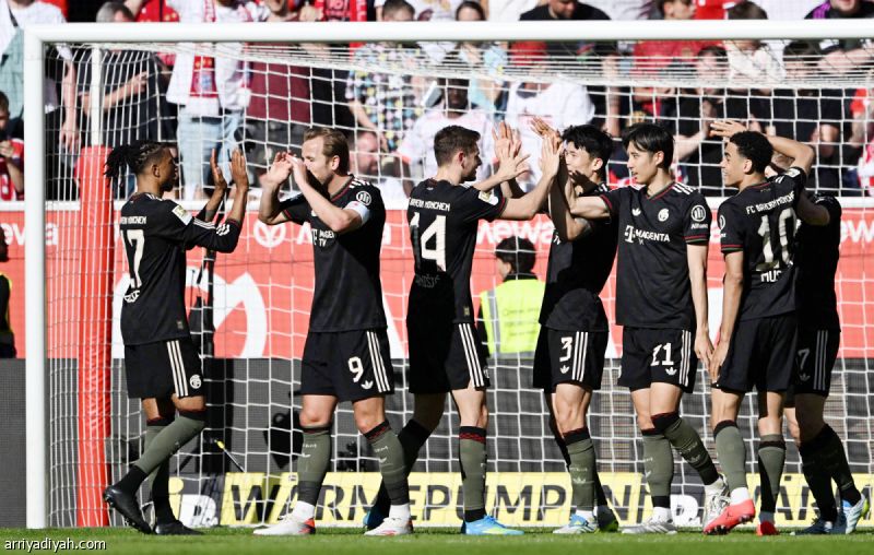 ريمونتادا بافارية.. البايرن يعود برباعية أمام ماينز