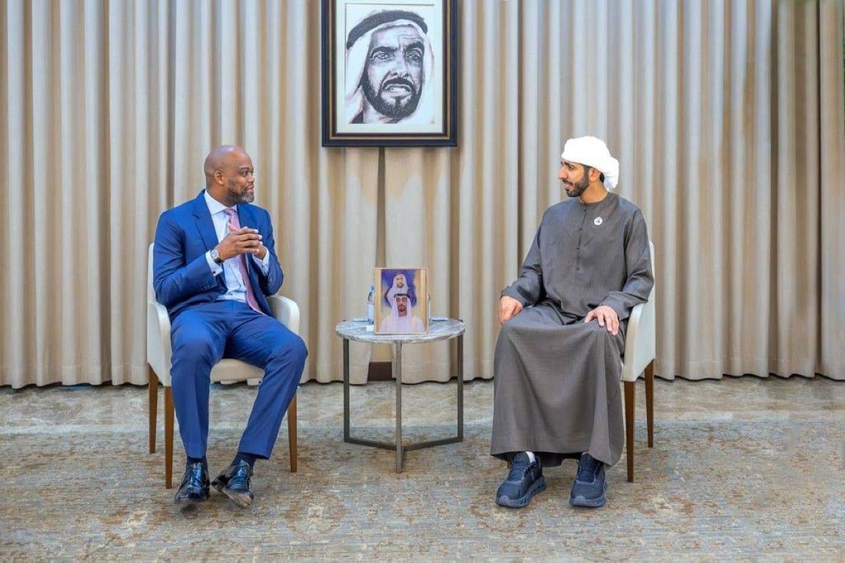 شخبوط بن نهيان يستقبل الأمين العام لاتفاقية التجارة الحرة القارية الإفريقية