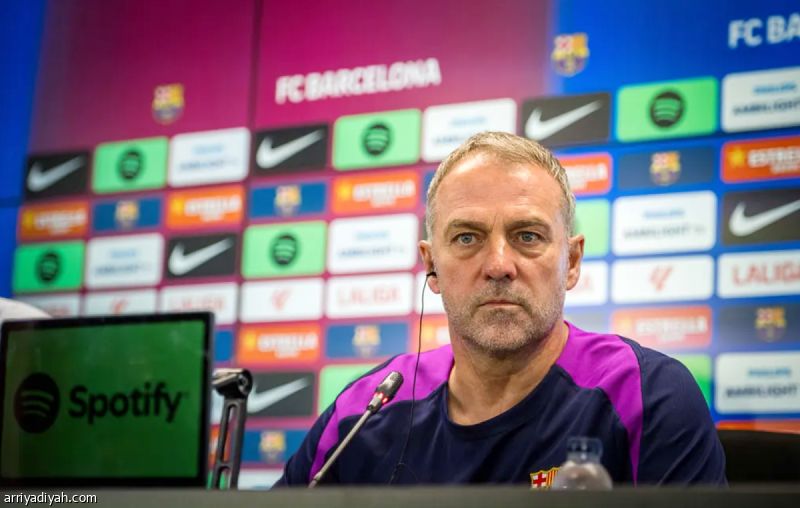 فليك: التجارب تصقل يامال.. وفلسفة خيتافي تقلقنا