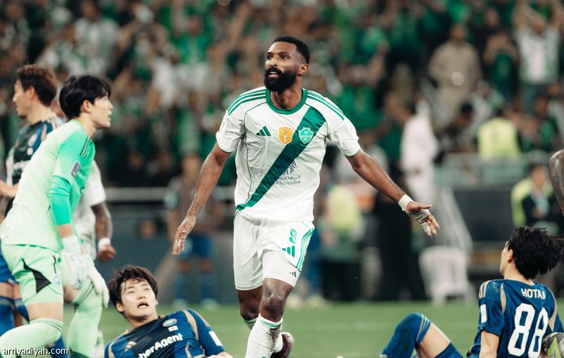 ثاني نهائي ممدّد يتوّج الأهلي